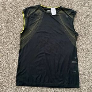 NikeFit Dry Black/Green Sleeveless Top - XL